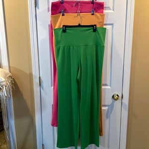 Roam New York Pants in Green, Yellow/Orange and Pink Sz XL